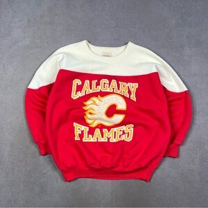 Vintage Red and White Calgary Flames Sweatshirt